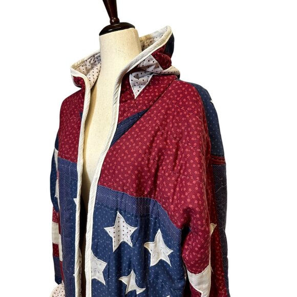 Handmade Patriotic Quilt Coat USA Flag Patchwork Hooded Jacket | Heirloom & Hem - Picture 4 of 8